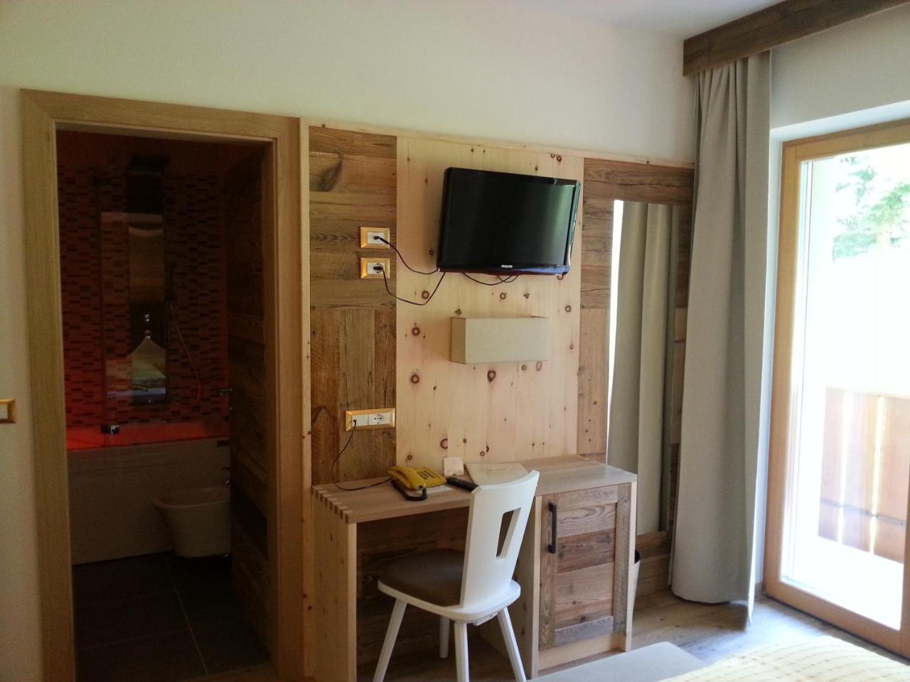 Hotel Garni Royal Arabba Ngoại thất bức ảnh